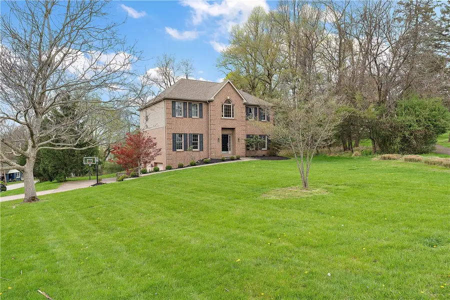 106 Mary Ann Drive, Glenshaw, PA 15116 - #2