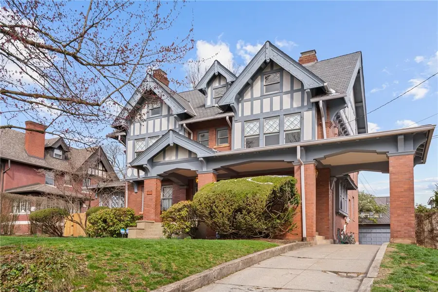 5705 Bartlett St, Pittsburgh, PA 15217 - #2