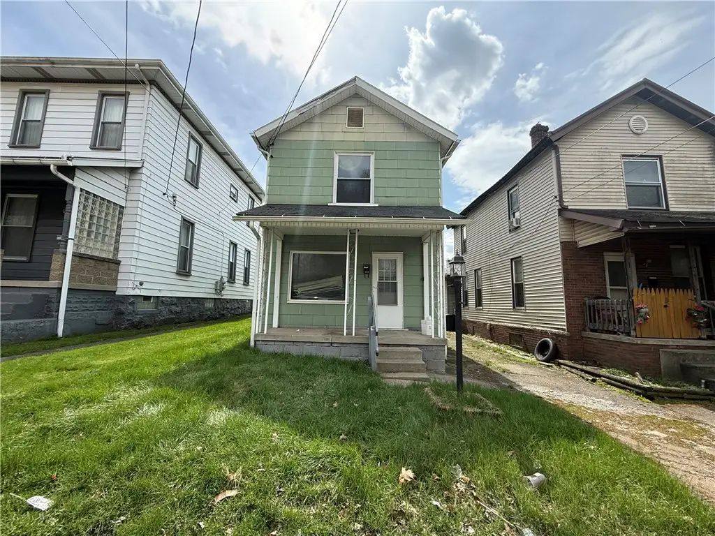 308 E Division St, New Castle, PA 16101 - #1