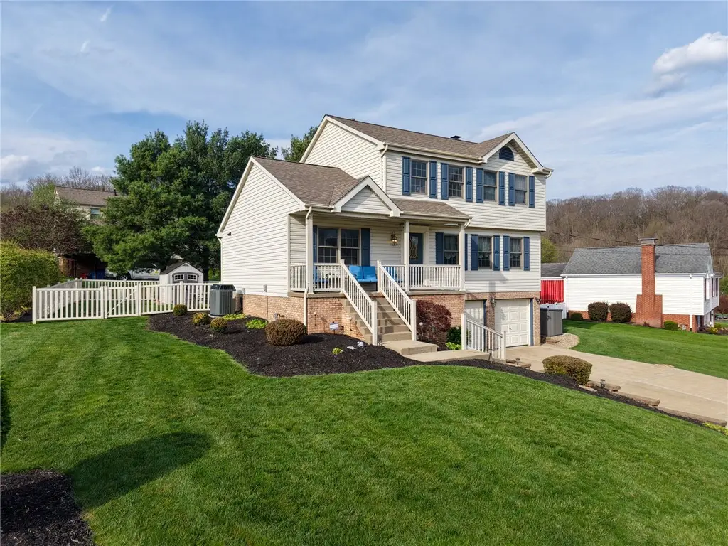 33 Ross Hollow Rd, Pittsburgh, PA 15239 - #1