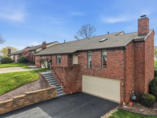 107 Victoria Court, Canonsburg, PA 15317