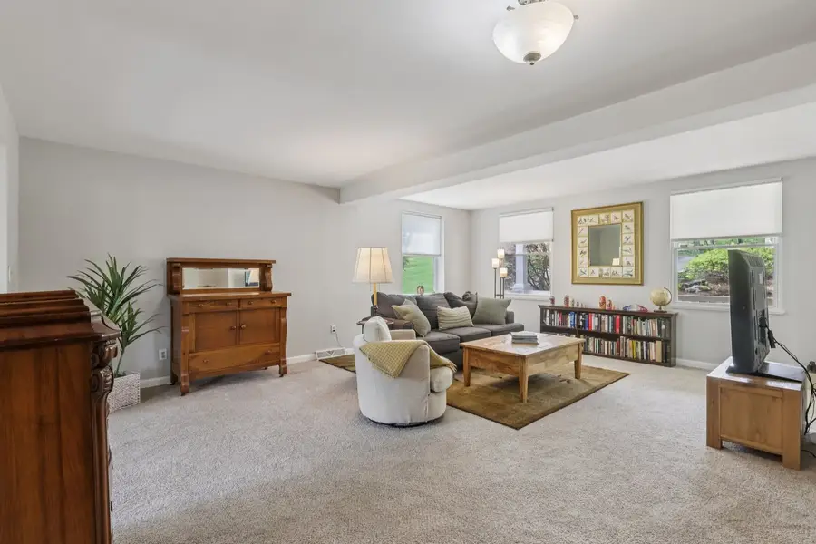 116 Emily Dr. Drive, Pittsburgh, PA 15215 - #2