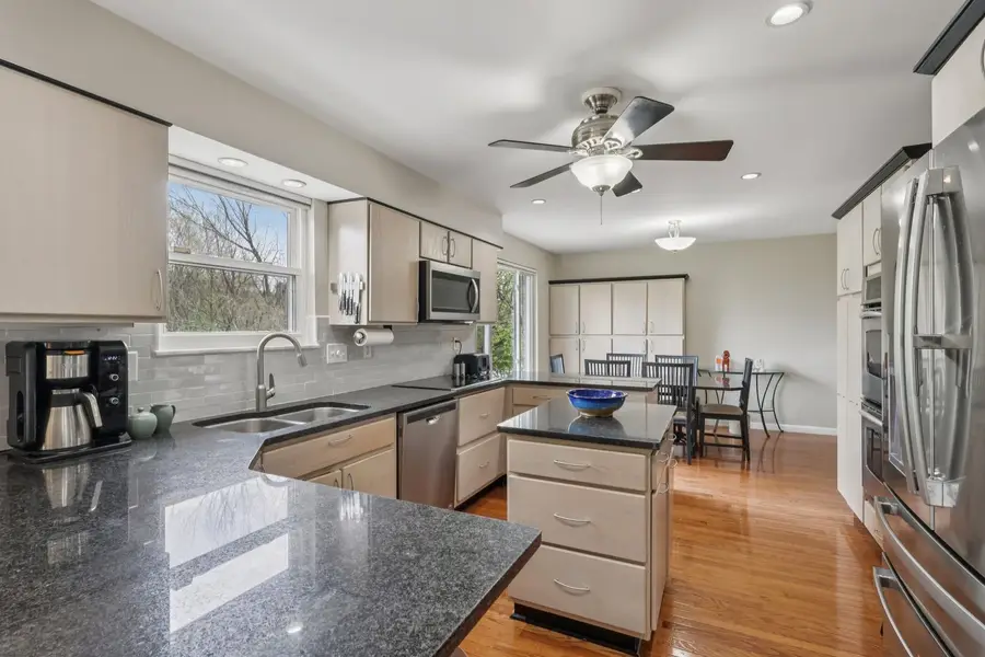 116 Emily Dr. Drive, Pittsburgh, PA 15215 - #3