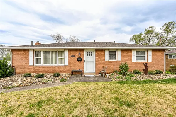 79948 Grandview Ave, Greensburg, PA 15601