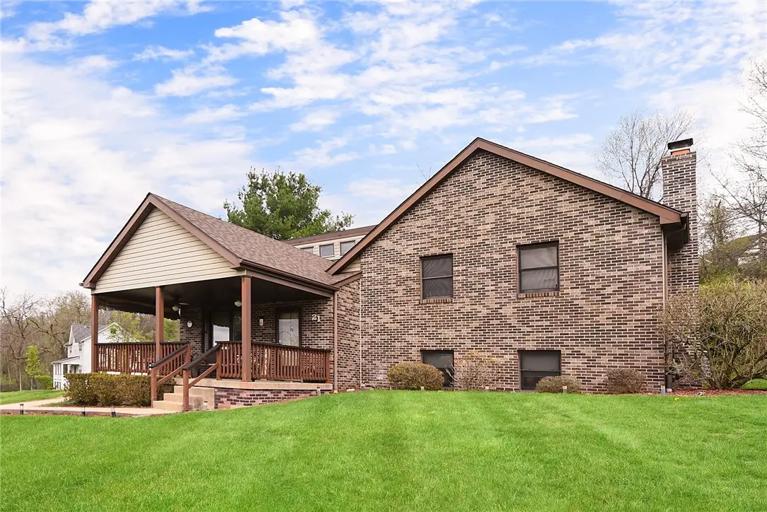 21 Ross Hollow Rd, Pittsburgh, PA 15239 - #1