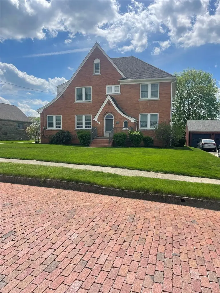 221 E Muntz Ave, Butler, PA 16001 - #1