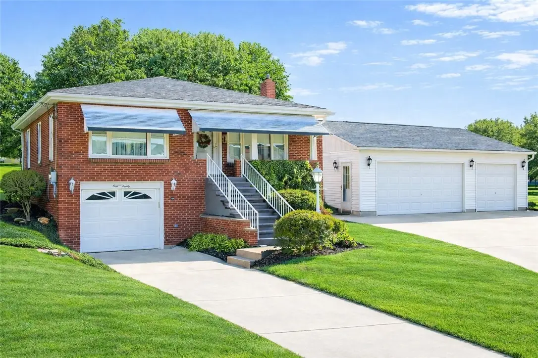 180 Hilltop Lane, Washington, PA 15301 - #1