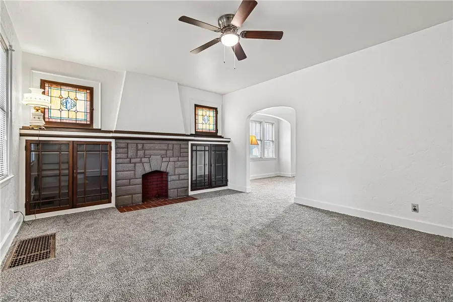 2557 South Park Rd, Bethel Park, PA 15102 - #3