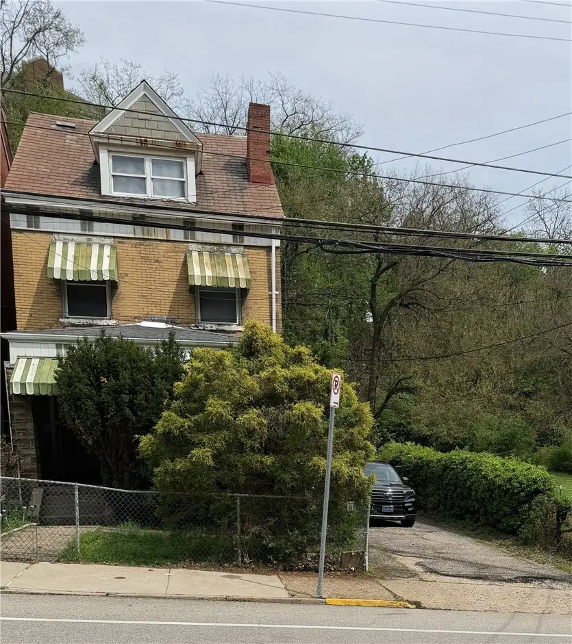 142 Robinson, Pittsburgh, PA 15213 - #1