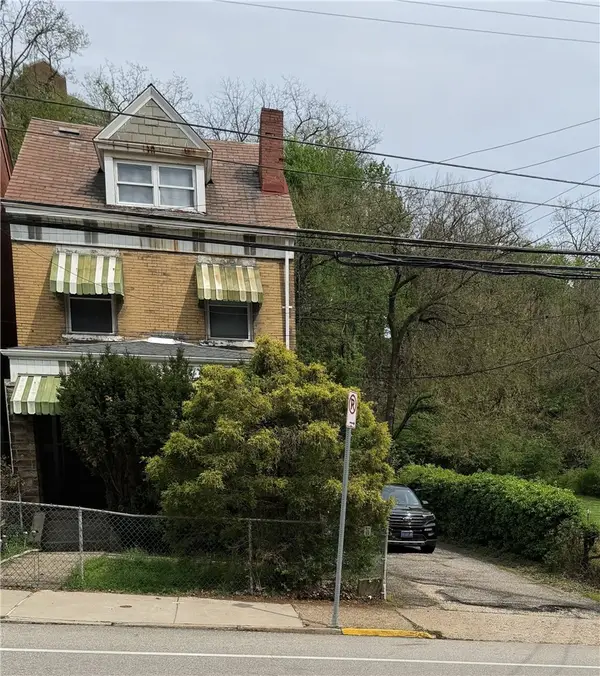 142 Robinson, Pittsburgh, PA 15213