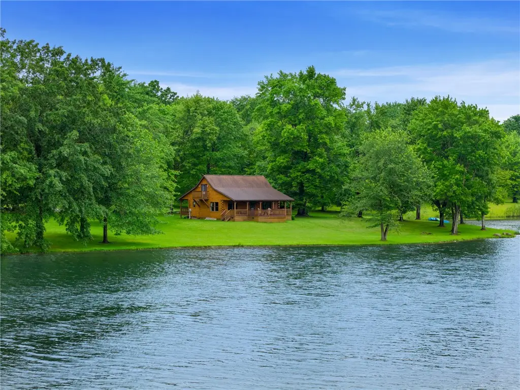 189 Conneaut Lake Road, Greenville, PA 16125 - #1