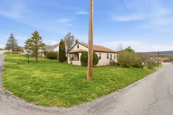 1607 Baumgardner Ave, Windber, PA 15963 - #2