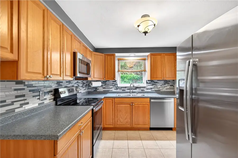 6378 Churchill Rd, Bethel Park, PA 15102 - #2