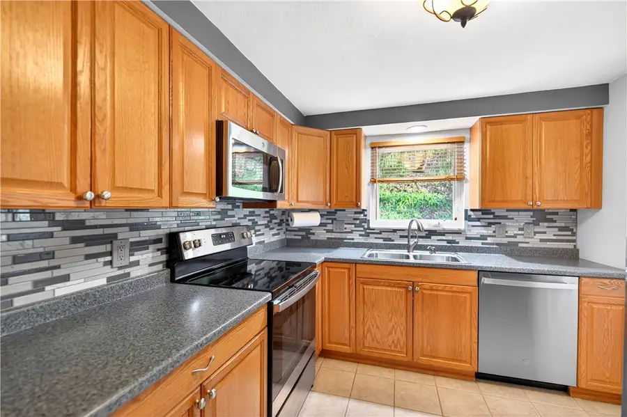 6378 Churchill Rd, Bethel Park, PA 15102 - #3