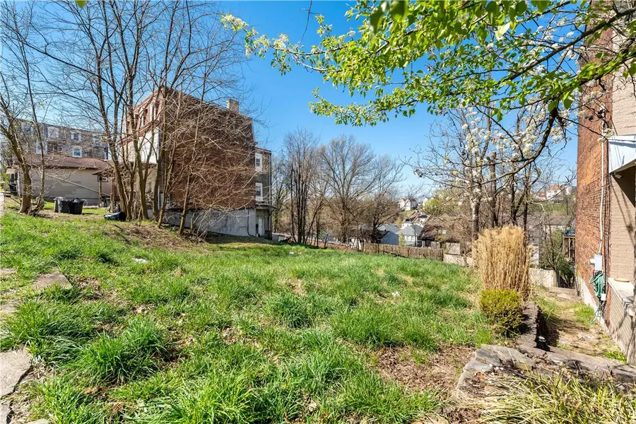 260-262 Plymouth St, Pittsburgh, PA 15211 - #2