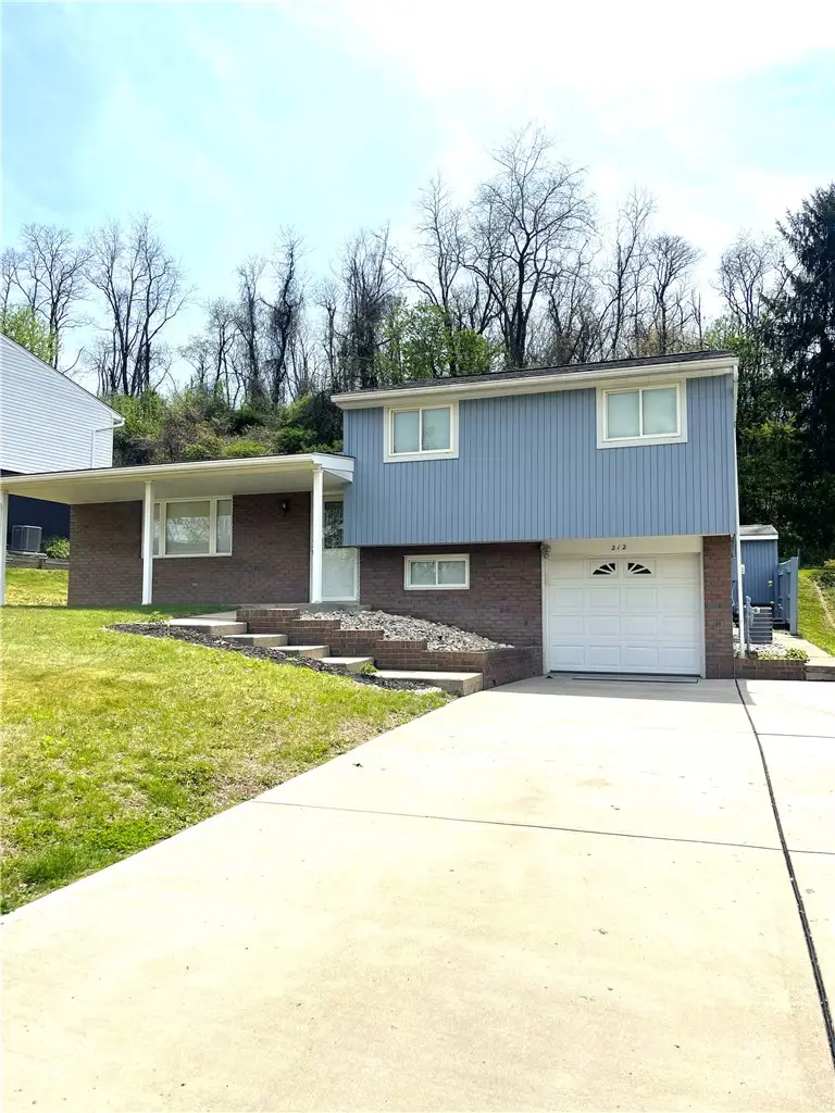 212 Chestershire Dr, Oakdale, PA 15071 - #1