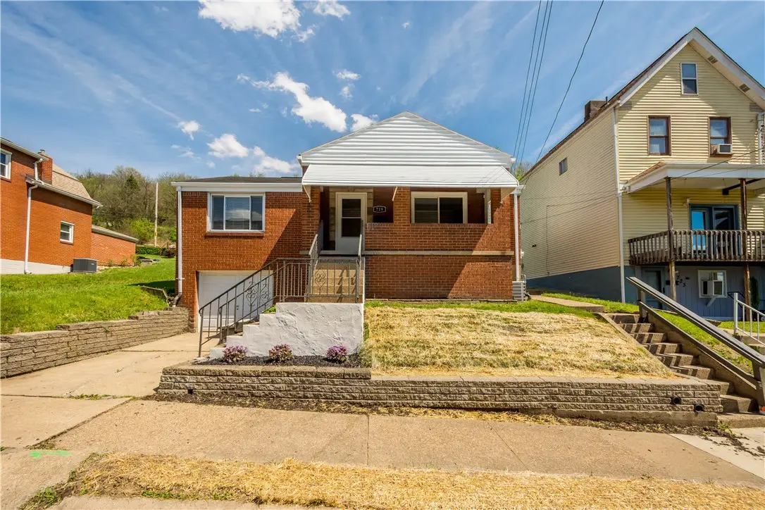 719 Delaware Ave, Glassport, PA 15045 - #1