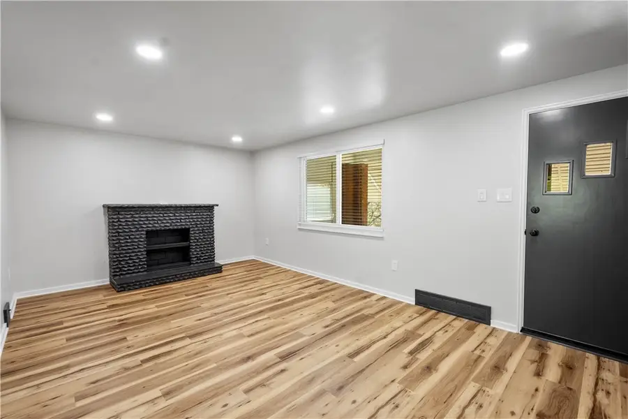 719 Delaware Ave, Glassport, PA 15045 - #3