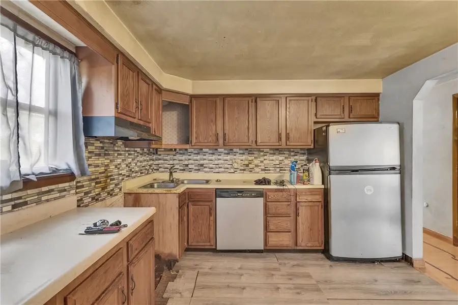 125 Shenandoah Dr, Pittsburgh, PA 15235 - #3