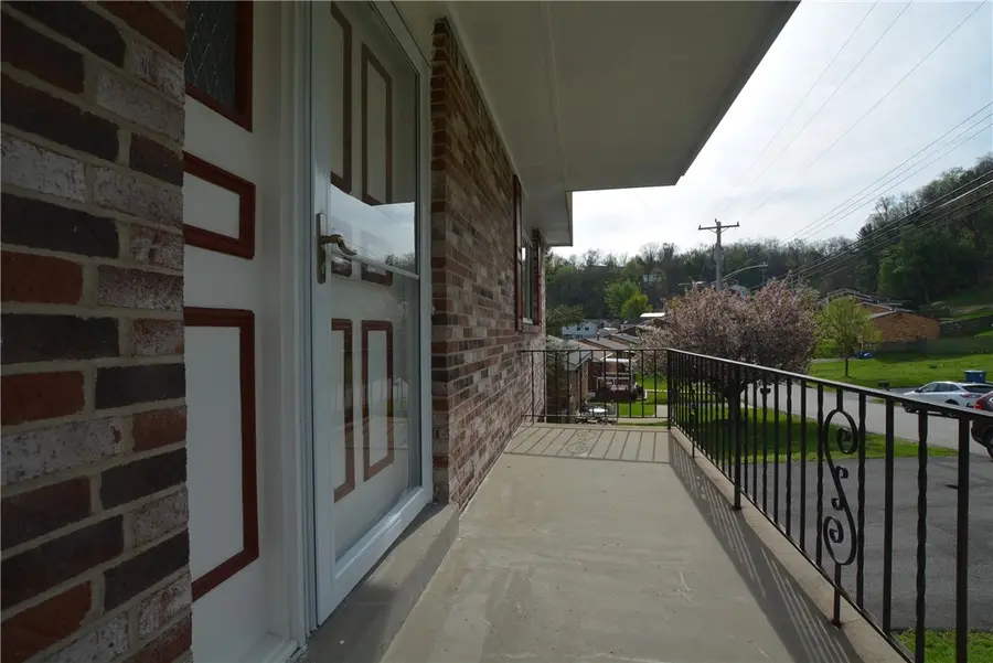 229 Springwood Drive, Verona, PA 15147 - #2