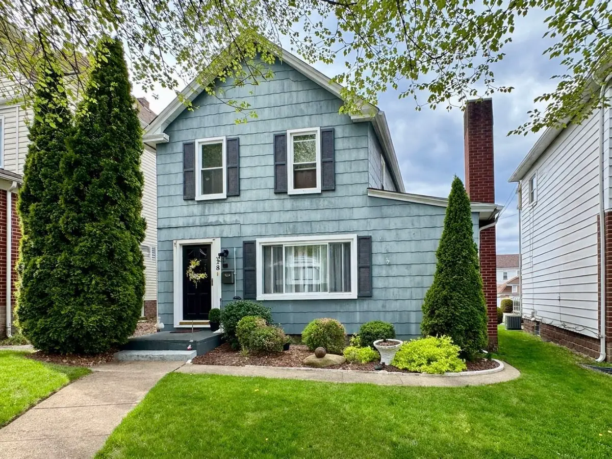 318 Harrison Avenue, Vandergrift, PA 15690 - #1