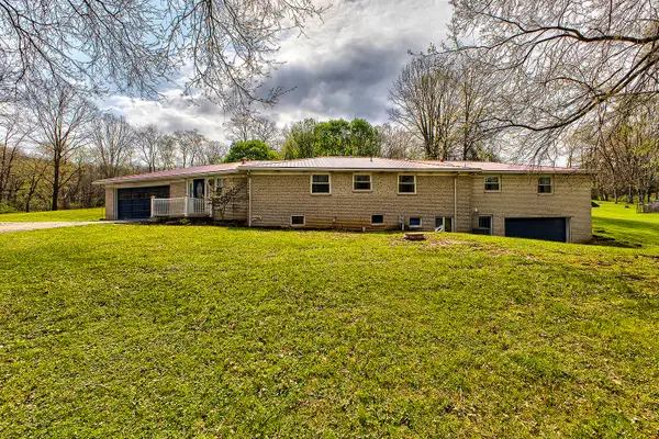 140 Keck Lane, Ruffs Dale, PA 15679