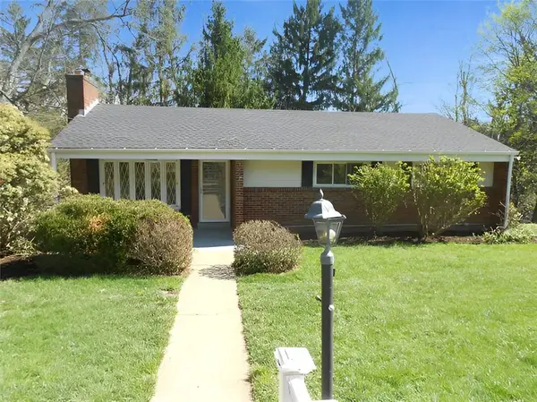 3828 Arizona Dr, Allison Park, PA 15101