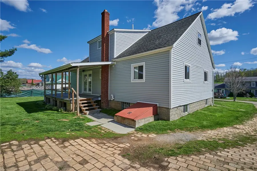 407 E Church Ave, Dayton, PA 16222 - #3