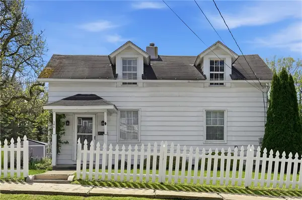 164 W Pittsburgh Street, Delmont, PA 15626