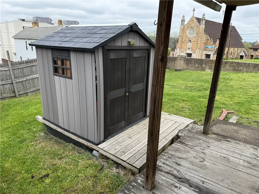 1208 Scott St, McKeesport, PA 15132 - #3