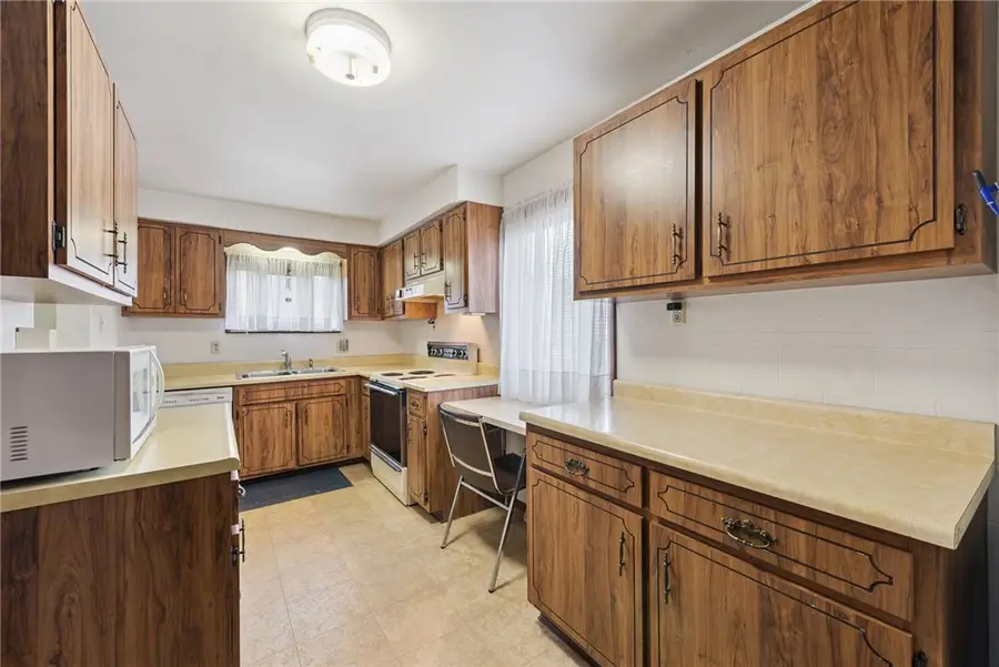 1920 Rostraver Road, Rostraver Township, PA 15012 - #2