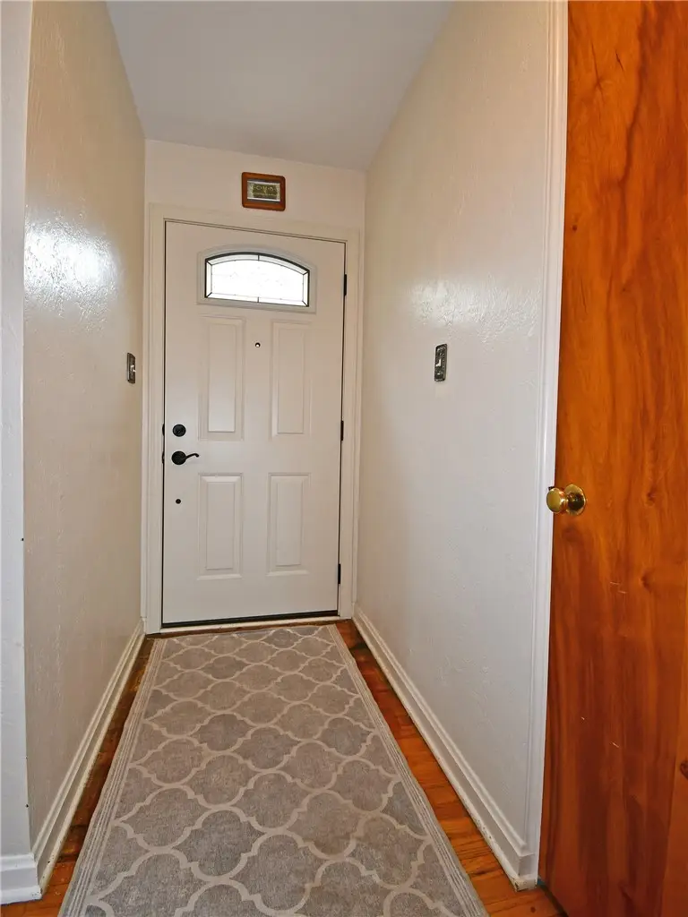 1326 Lesnett Road, Pittsburgh, PA 15241 - #2