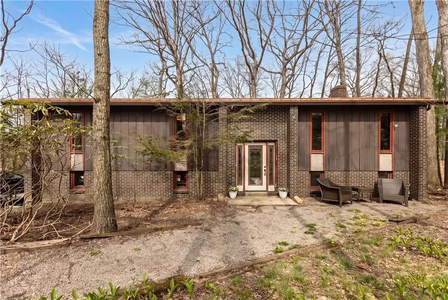 720 Woodland Road, Bradfordwoods, PA 15015 - #2