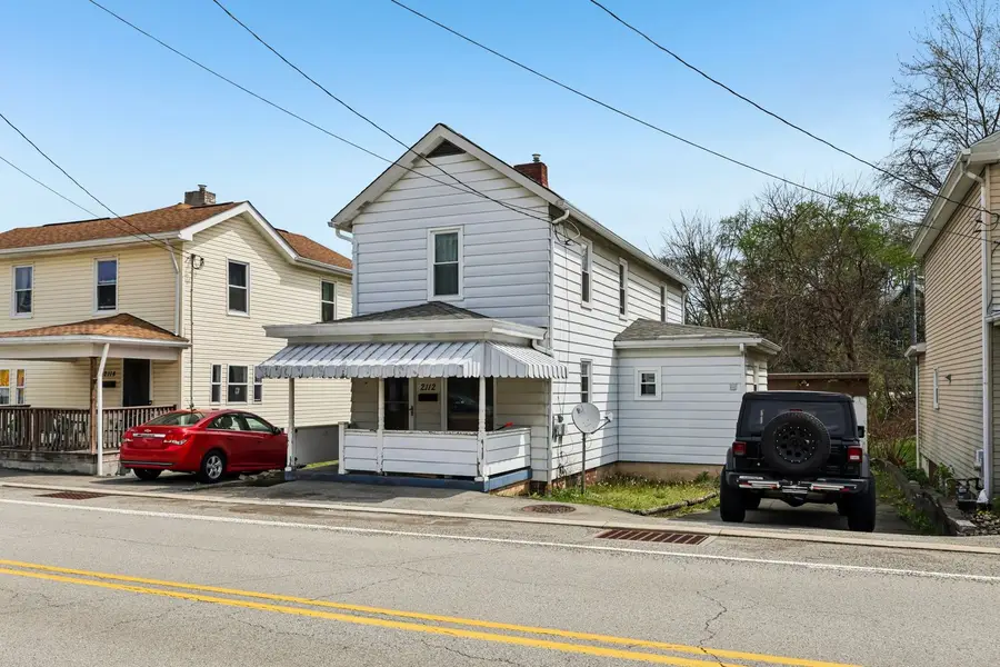 2112 Keystone Avenue, Greensburg, PA 15601 - #2