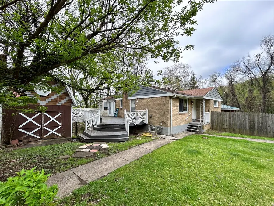 7522 Elk Rd, Pittsburgh, PA 15235 - #2