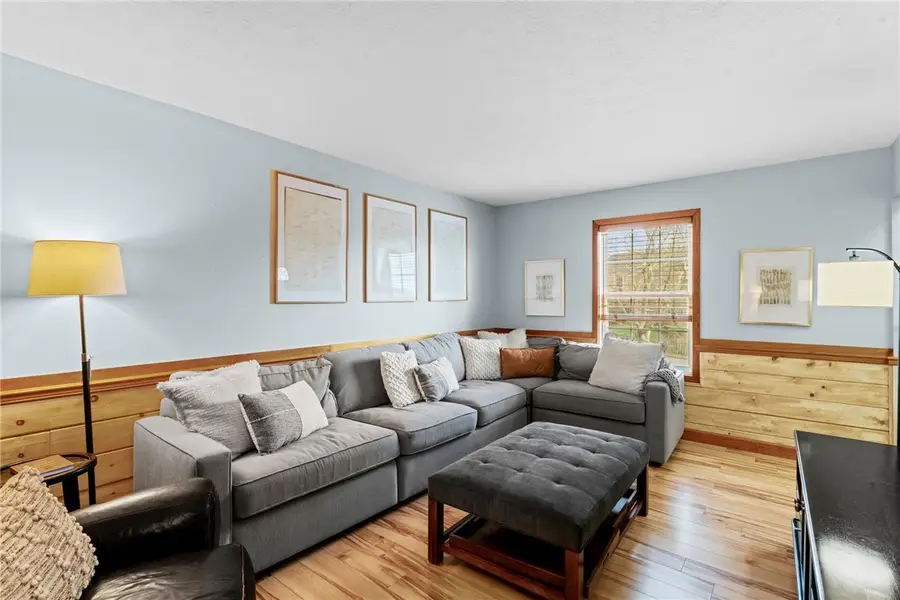 5029 Summit Dr, Allison Park, PA 15101 - #3