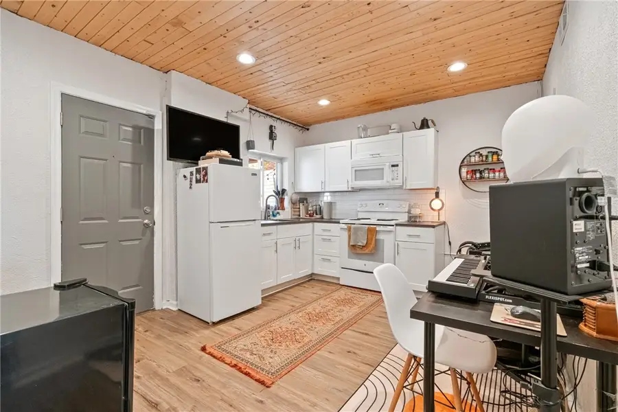 73 1/2 Barry St, Pittsburgh, PA 15203 - #2