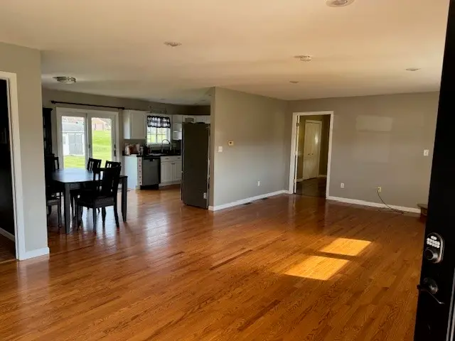 404 Terrence Dr, Connellsville, PA 15425 - #3