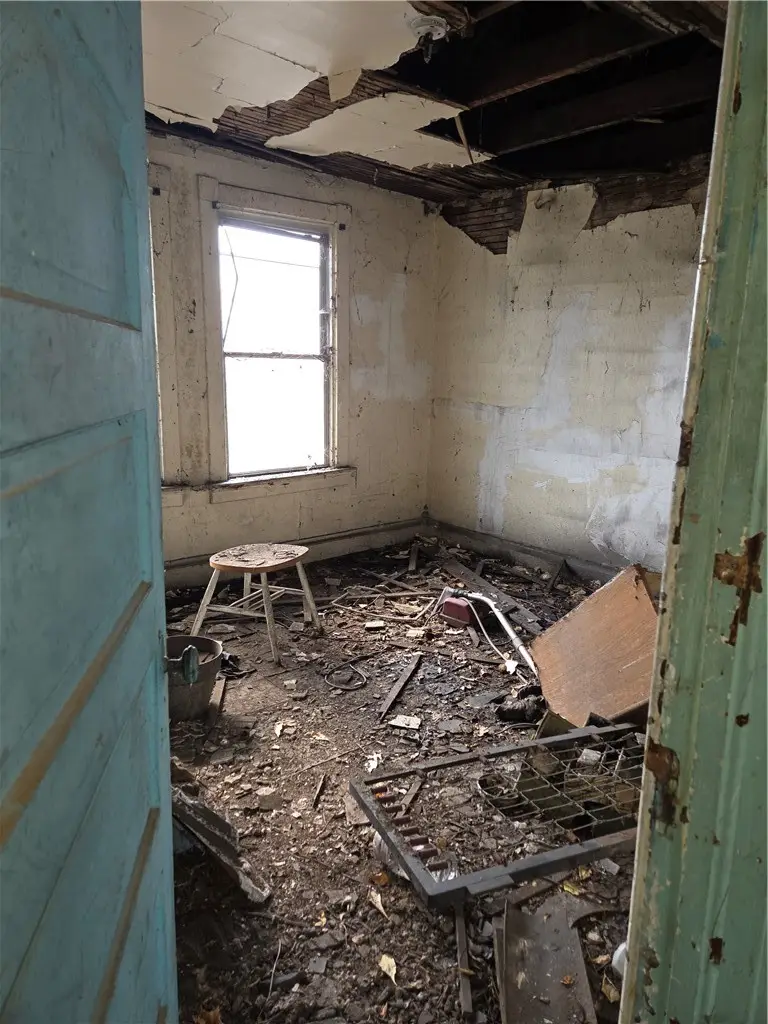 1740 Wesley St, Pittsburgh, PA 15221 - #2