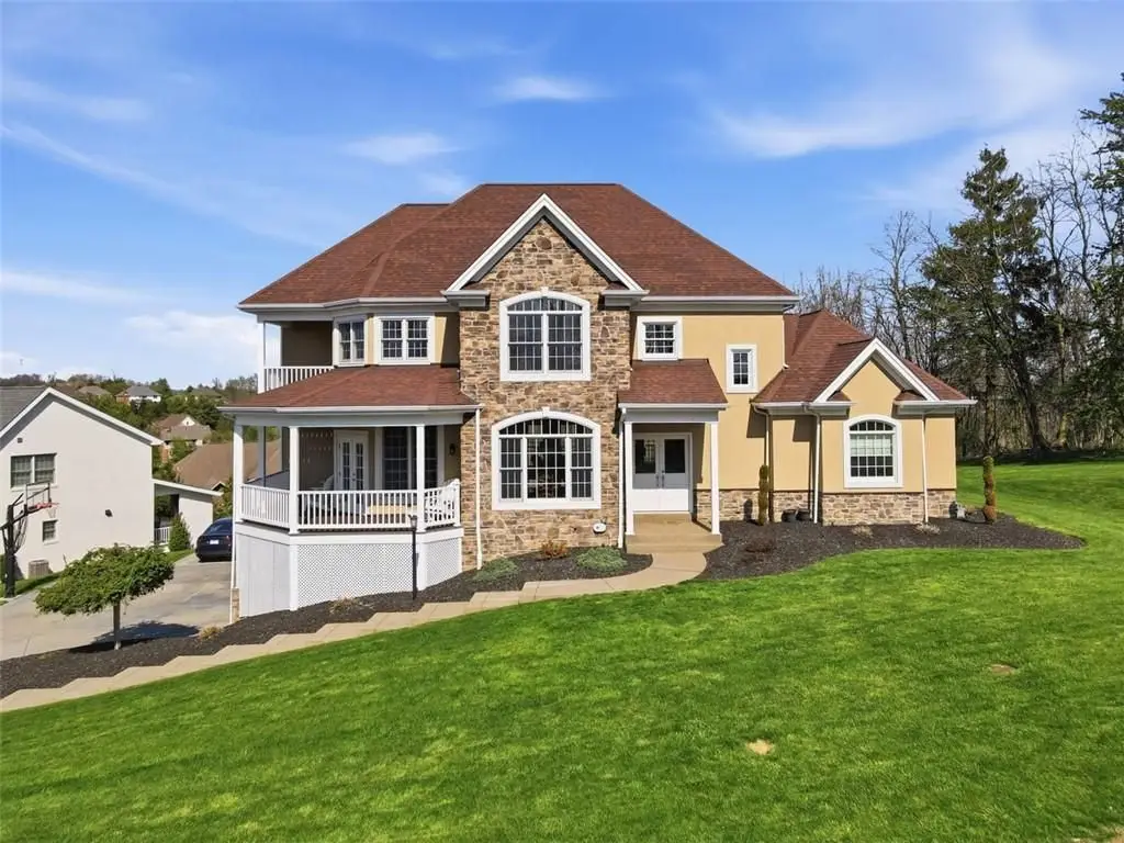 1272 Mcewen Rd, Canonsburg, PA 15317 - #1