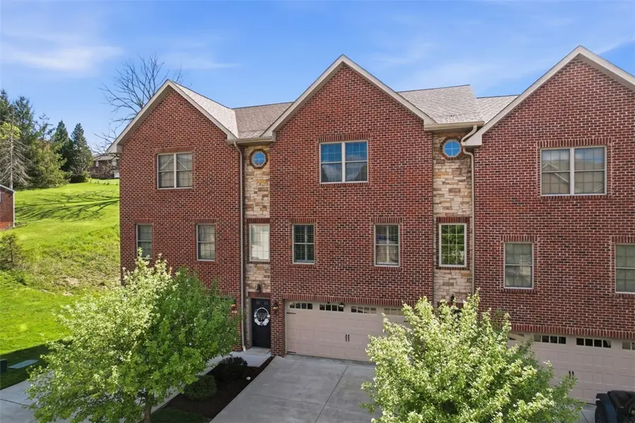 569 Chesnic Dr, Canonsburg, PA 15317 - #2