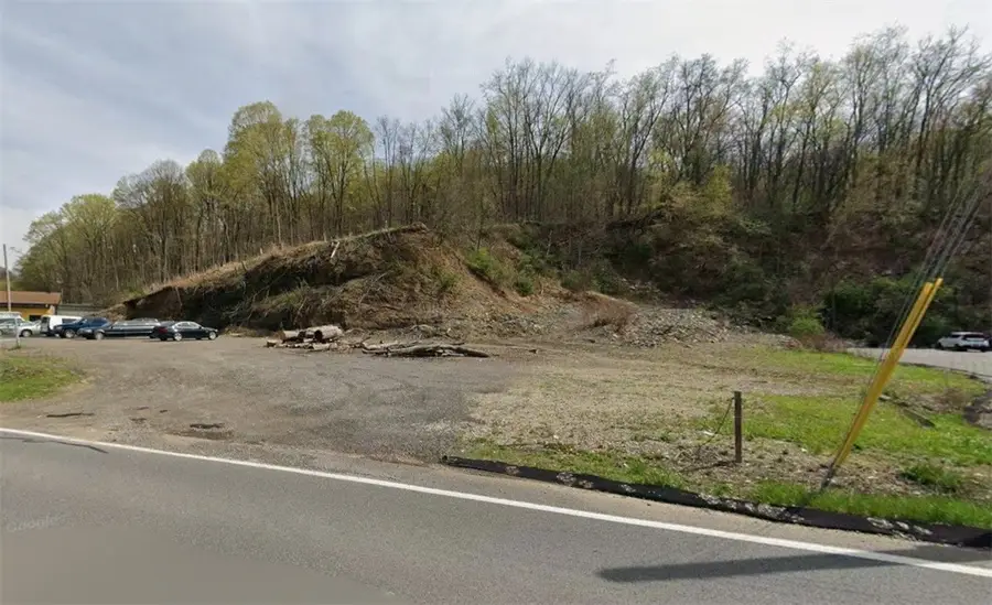 449 Rochester Rd, Pittsburgh, PA 15237 - #3