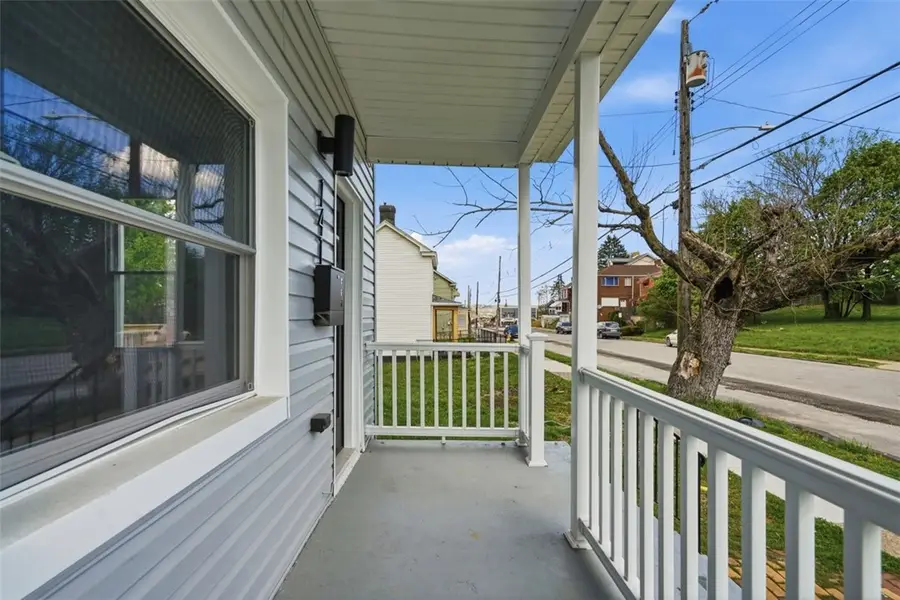 141 W 15th Avenue, Homestead, PA 15120 - #3