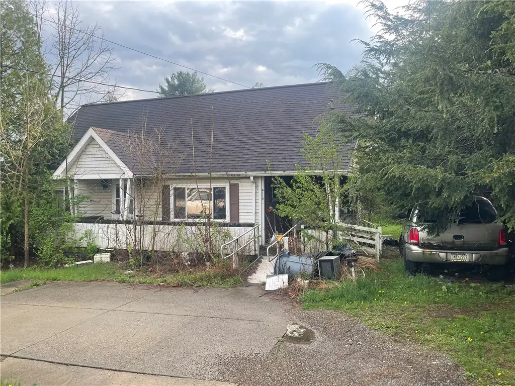 4114 Miller St, Butler, PA 16001 - #1