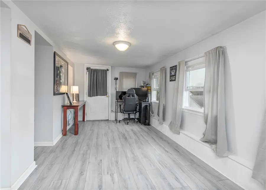 430 1/2 Glass Alley, Houston, PA 15342 - #2