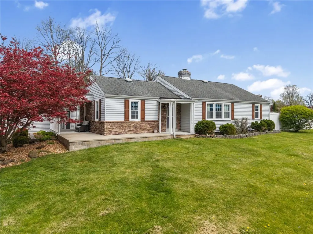 133 Elm Dr, Trafford, PA 15085 - #1