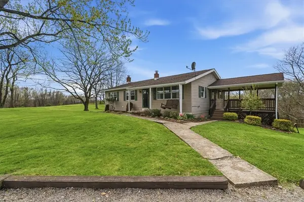 121 Rose St, New Brighton, PA 15066