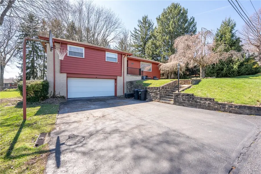 1211 Trent Drive, Latrobe, PA 15650 - #2