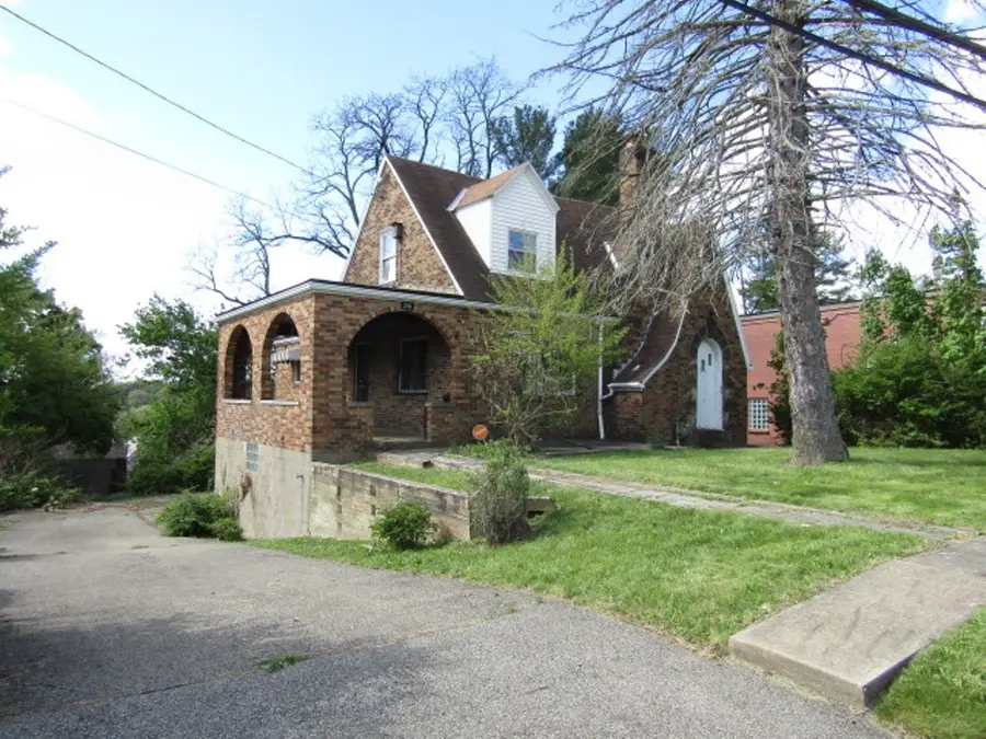 216 Lamar St, Pittsburgh, PA 15214 - #2