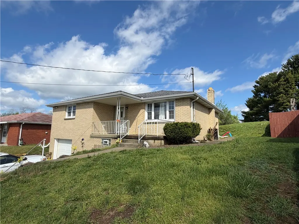 16 Jackson Dr, Monessen, PA 15062 - #1